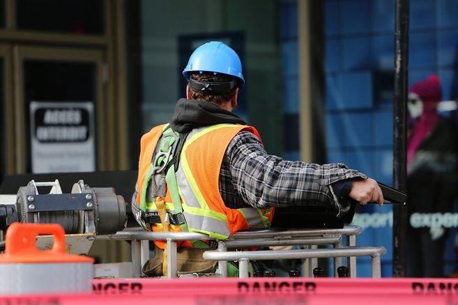 , Yvelines : un vaste chantier de démolition a débuté autour de cette gare