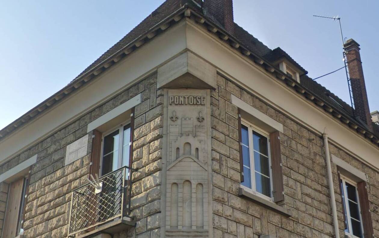 &Agrave; Pontoise (Val-d&rsquo;Oise), une tour de onze &eacute;tages va &ecirc;tre d&eacute;truite pour laisser place &agrave; un jardin public. Photo d&rsquo;illustration.