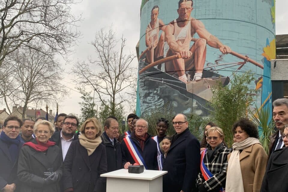 L'inauguration de la fresque, au 7, rue des Gobelins.