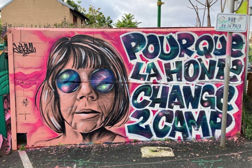 À Gentilly, une artiste de street-art a décidé d'apporter son soutien à Gisèle Pélicot à travers une fresque.