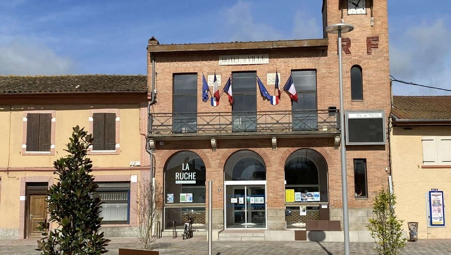 , Seysses. Les cent ans de la mairie