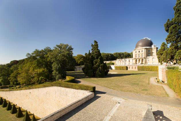 Autour de la partie du château de Meudon aujourd’hui disparue, André Le Nôtre avait aménagé les jardins, les bassins et un réseau hydraulique destiné à la création de jeux d’eau.