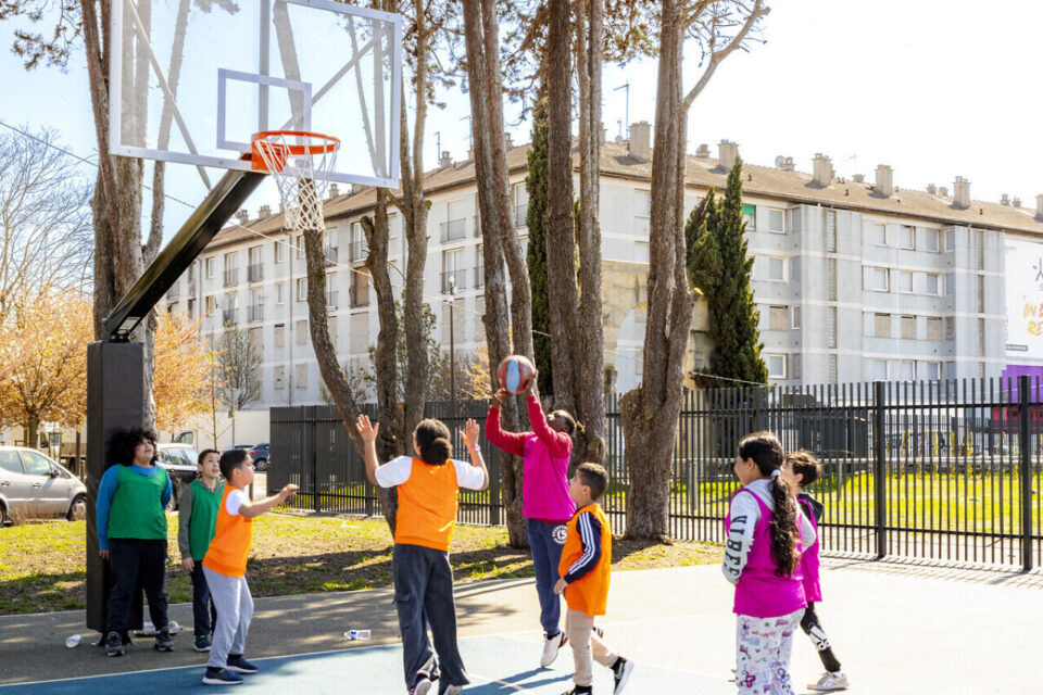 Les enfants ont test&eacute; l'&eacute;quipement mercredi 2 avril.