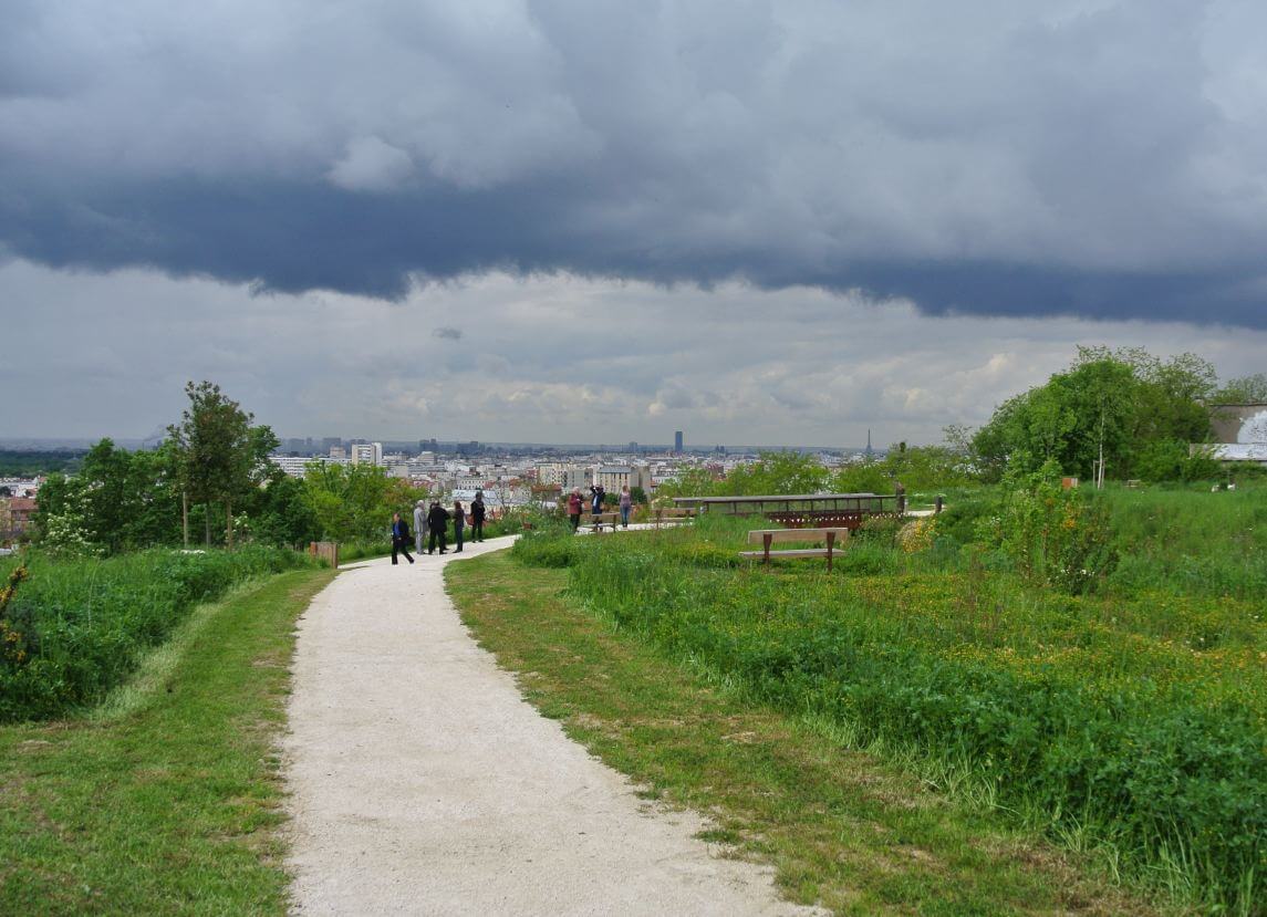 , A v&eacute;lo ou &agrave; pied : 12 &ldquo;balades passerelles&rdquo; pour explorer les liens entre Paris et sa banlieue