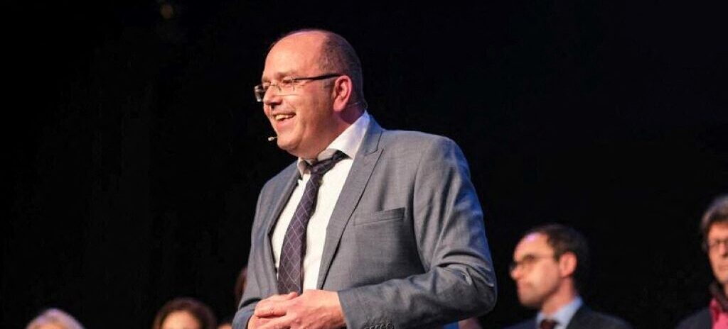 , &laquo;&nbsp;Fatigu&eacute;&nbsp;&raquo;, ce maire de l&rsquo;Essonne annonce sa d&eacute;mission : &laquo;&nbsp;il est temps pour moi de passer le relais&nbsp;&raquo;