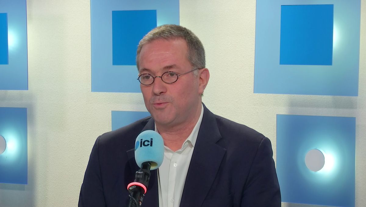 , Futur stade du PSG : &laquo;&nbsp;On ne va pas jouer &agrave; la comp&eacute;tition&nbsp;&raquo; avec Poissy, estime le maire de Massy