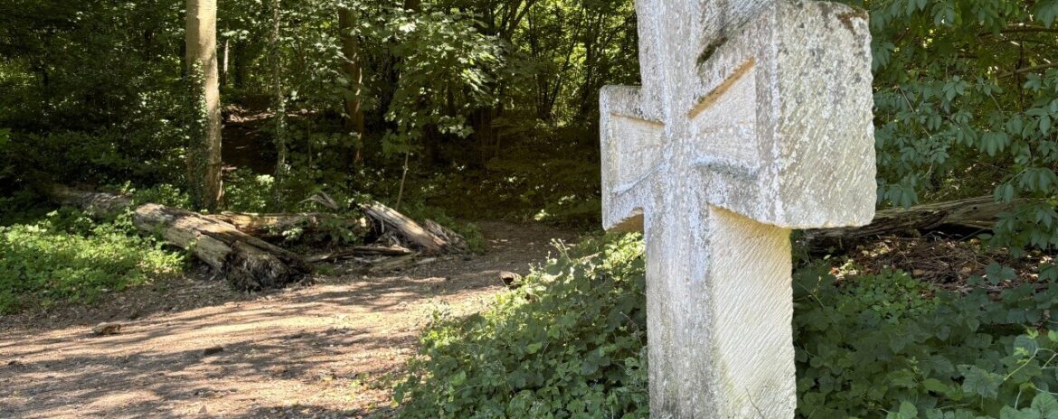 , Randonnée dans le Val-d’Oise : le Puits fondu et le Trou à Mort dans la vallée du Sausseron