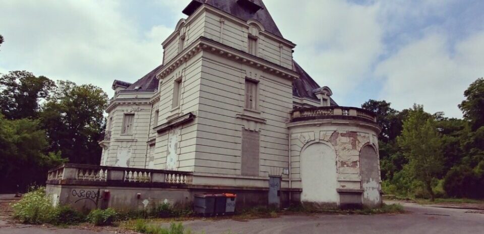 , Seine-et-Marne : ce ch&acirc;teau abandonn&eacute; ne sera pas class&eacute; monument historique, ses d&eacute;fenseurs n&rsquo;abdiquent pas