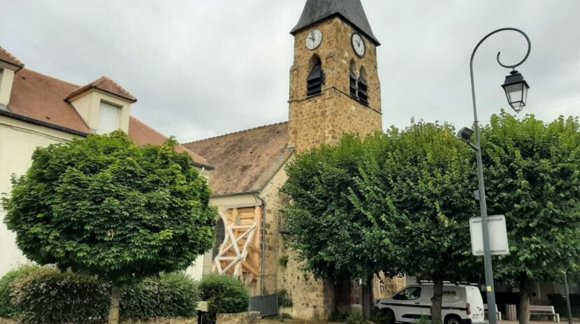, Un chantier monumental attend cette &eacute;glise du sud des Yvelines : il faut trouver 2 M&euro; pour tout payer