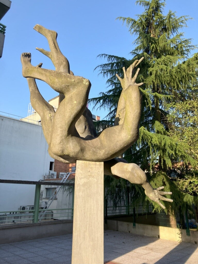 , Une sculpture historique de cette ville des Yvelines va &ecirc;tre compl&egrave;tement restaur&eacute;e