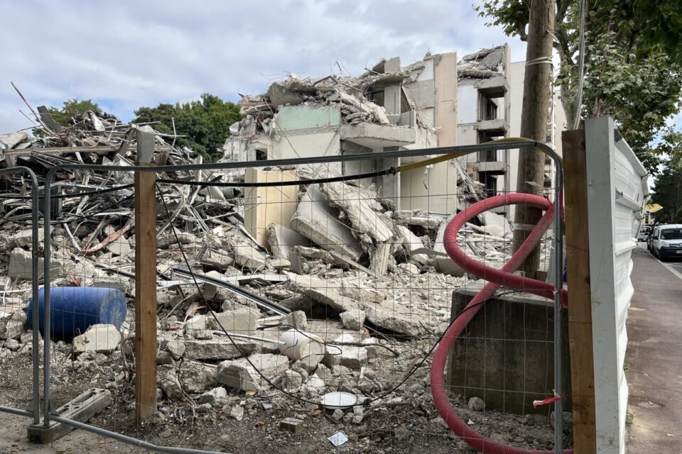 La destruction de la tour des Diablots est prévue pour septembre 2025