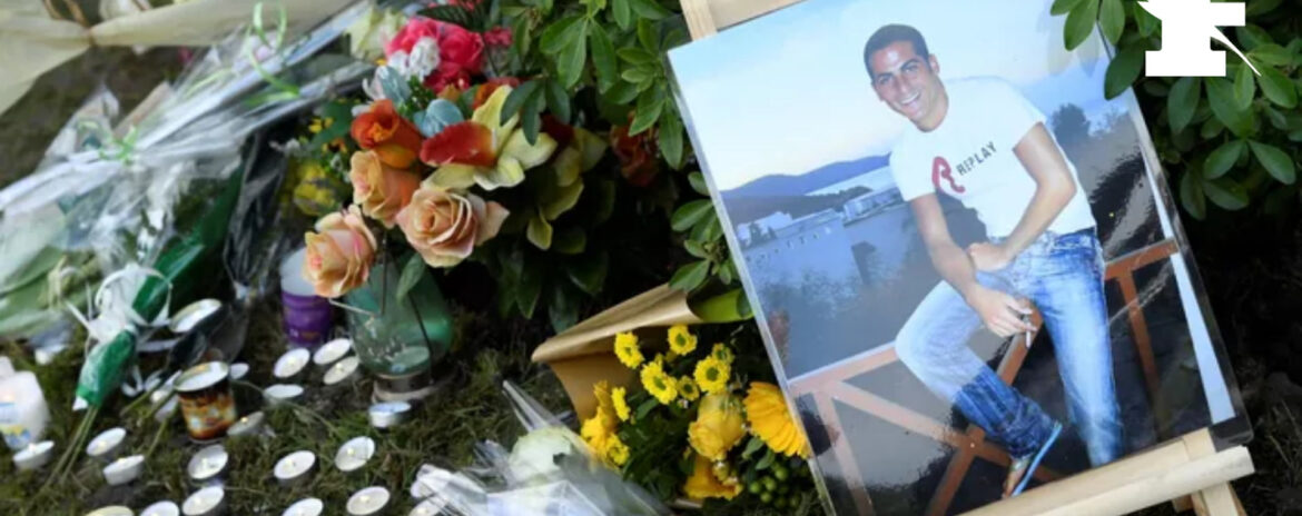, Un olivier rendant hommage &agrave; Ilan Halimi, abattu en Seine-Saint-Denis