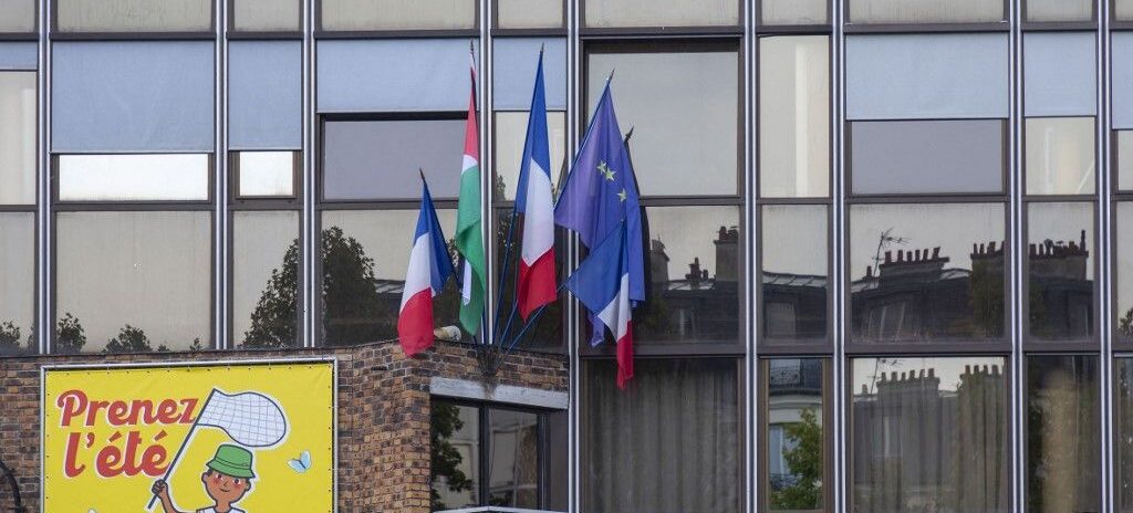 , Hauts-de-Seine : la justice ordonne &agrave; la mairie de Malakoff de retirer un drapeau palestinien de son fronton