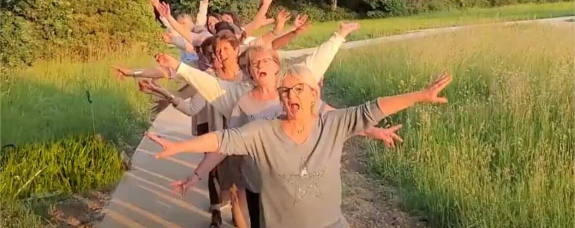 , &laquo; Maule avec toi &raquo; : cette reprise du groupe T&eacute;l&eacute;phone cartonne dans cette charmante commune des Yvelines
