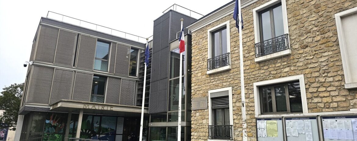 , &laquo; Ukraine oui, Palestine non ? &raquo; : dans cette ville des Yvelines, on d&eacute;nonce &laquo; le manque de courage &raquo; du maire