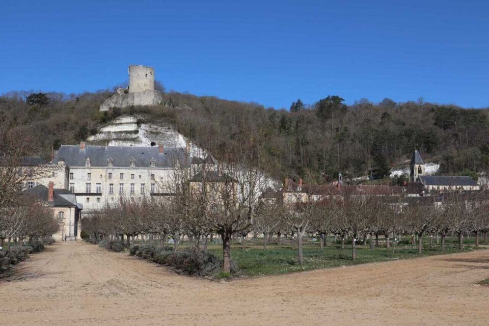 Le château de la Roche-Guyon et ses jardins sont les sites les plus visités du Val-d'Oise, avec 86 000 visiteurs en 2024.