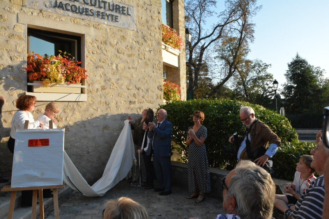 , Val-d&rsquo;Oise : ce foyer municipal change de nom pour rendre hommage &agrave; un ancien maire
