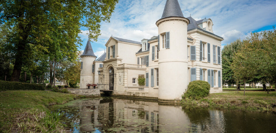 , Apr&egrave;s dix ans de travaux, ce ch&acirc;teau du Val-d&rsquo;Oise transform&eacute; en h&ocirc;tel