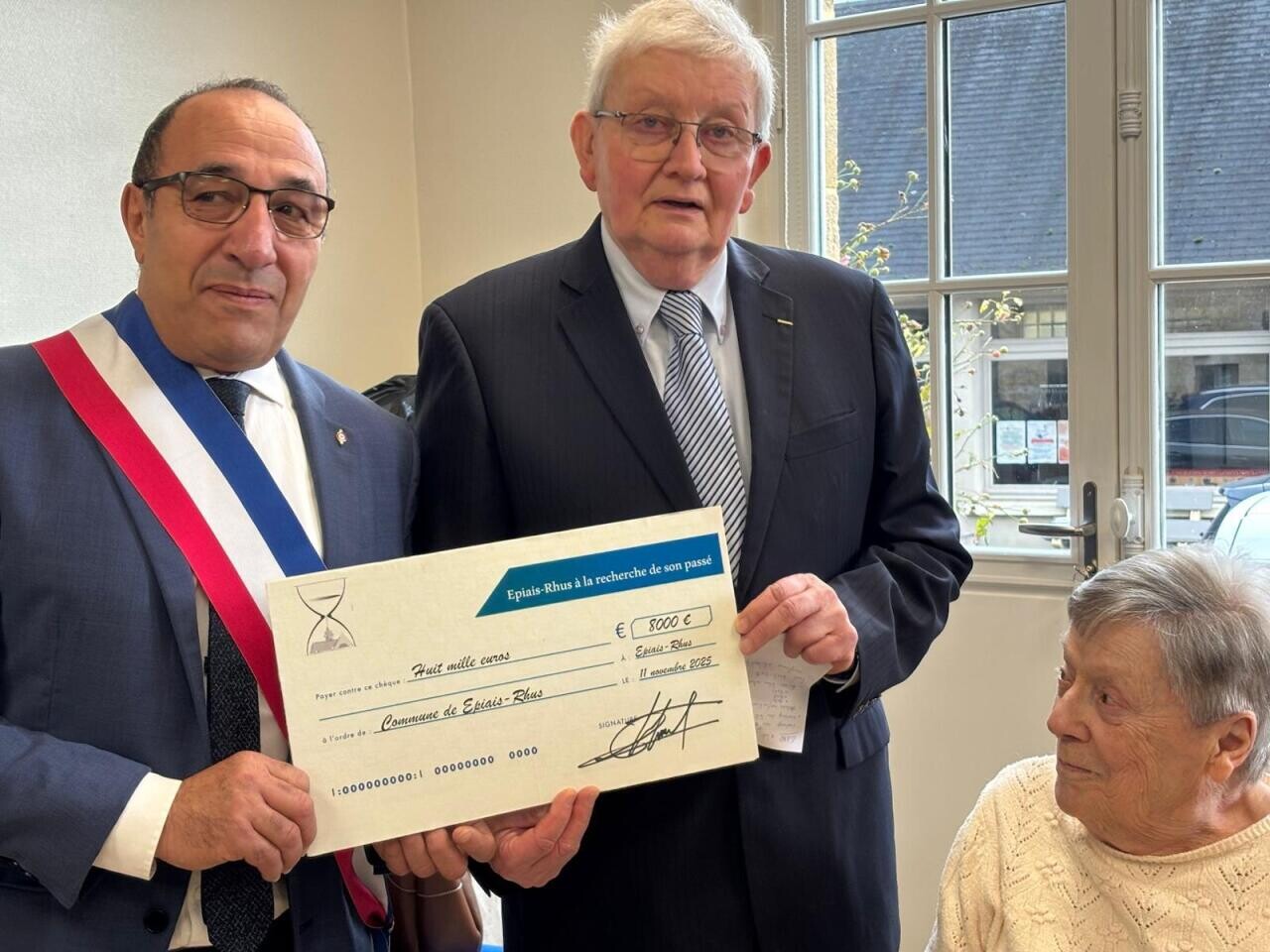 , Dans le Val-d&rsquo;Oise, une association verse 8 000 &euro; &agrave; la commune pour restaurer des &oelig;uvres de l&rsquo;&eacute;glise