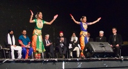 Un moment de partage des traditions religieuses, ici avec une danse hindoue (dite baratha naadiyam). &copy; DR