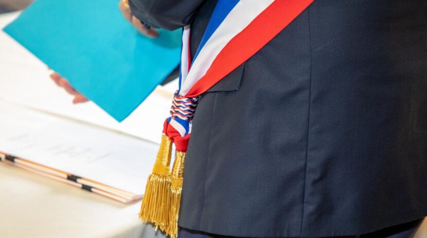 , Seine-et-Marne : contraint par la justice de célébrer le mariage d’un étranger sous OQTF, le maire de Chessy démissionne