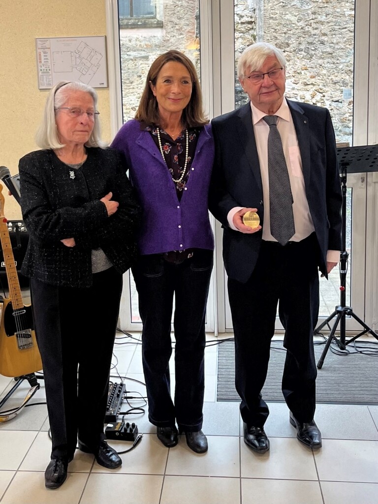 , Seine-et-Marne : la m&eacute;daille du S&eacute;nat pour Jos&eacute; Dervin, maire de La Tr&eacute;toire