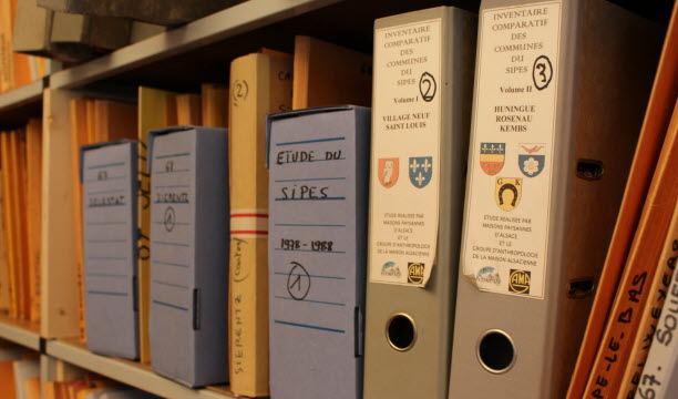 &laquo;&nbsp;J&rsquo;ai encore autant d&rsquo;informations &agrave; la maison, mais en version num&eacute;rique&nbsp;&raquo;, fait remarquer Marc Grodwohl, qui envisage d&rsquo;ailleurs de num&eacute;riser ses archives papier. &nbsp; Photo M.S.