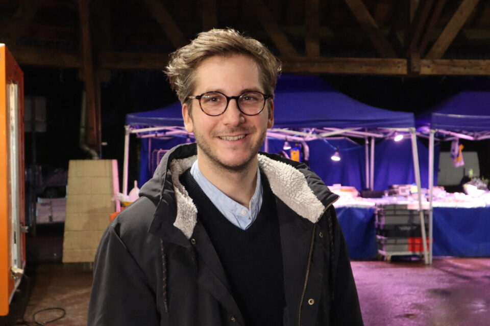 Thomas Batigne, le benjamin du conseil municipal en lice pour les élections de mars prochain.