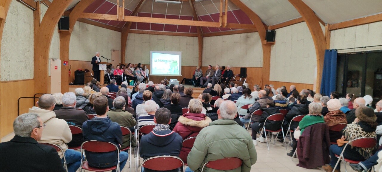, Seine-et-Marne : maire de Chauffry, Richard Warzocha, retrace son travail lors de ses derniers v&oelig;ux
