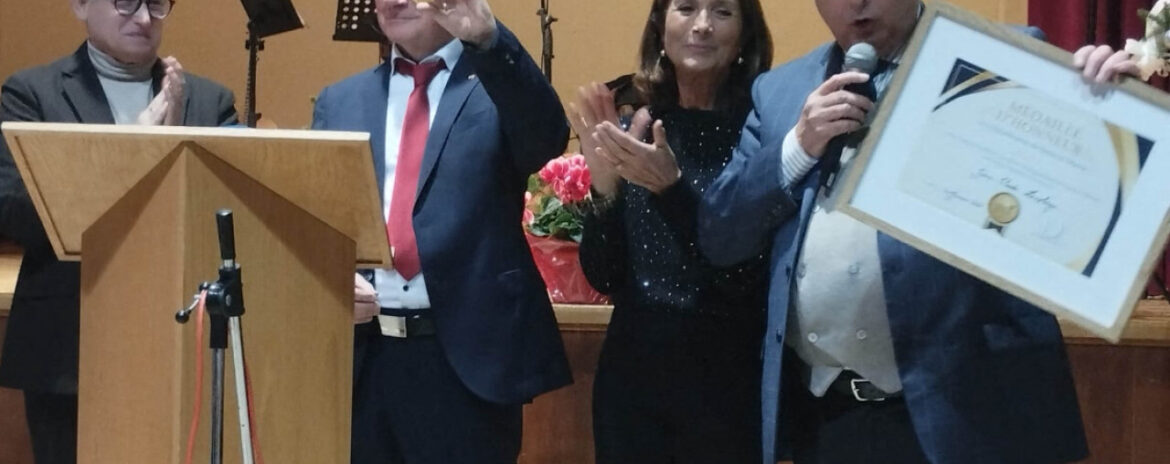 , Seine-et-Marne : trois médailles et beaucoup d’émotion pour le futur ex-maire de Villeneuve-sur-Bellot
