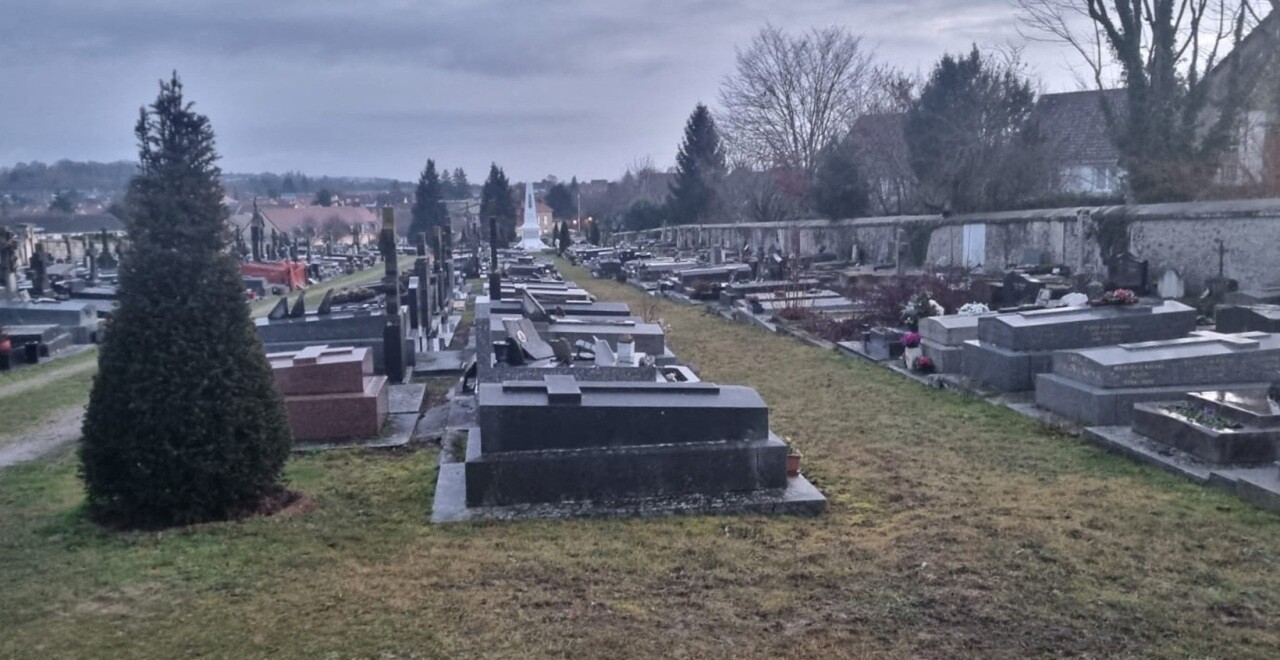 , Bient&ocirc;t plus de place au cimeti&egrave;re, que va faire cette commune des Yvelines