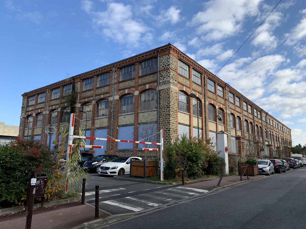 , Fontenay-sous-Bois : quel avenir pour la halle Gaveau, ancienne manufacture de pianos désaffectée