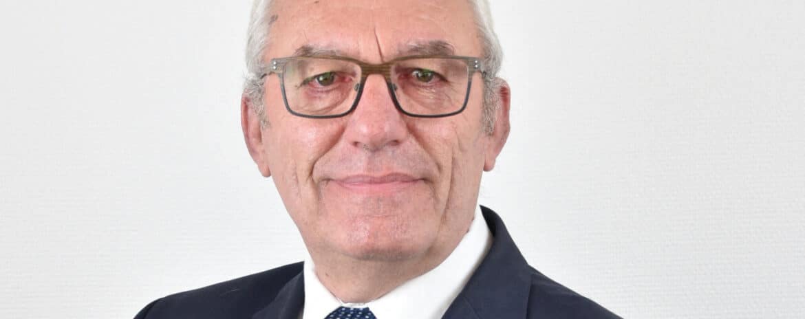 , Seine-et-Marne. &laquo;&nbsp;Aurai-je les m&ecirc;mes facult&eacute;s intellectuelles dans 6 ans ?&nbsp;&raquo;: &agrave; 73 ans, ce maire pr&eacute;f&egrave;re arr&ecirc;ter