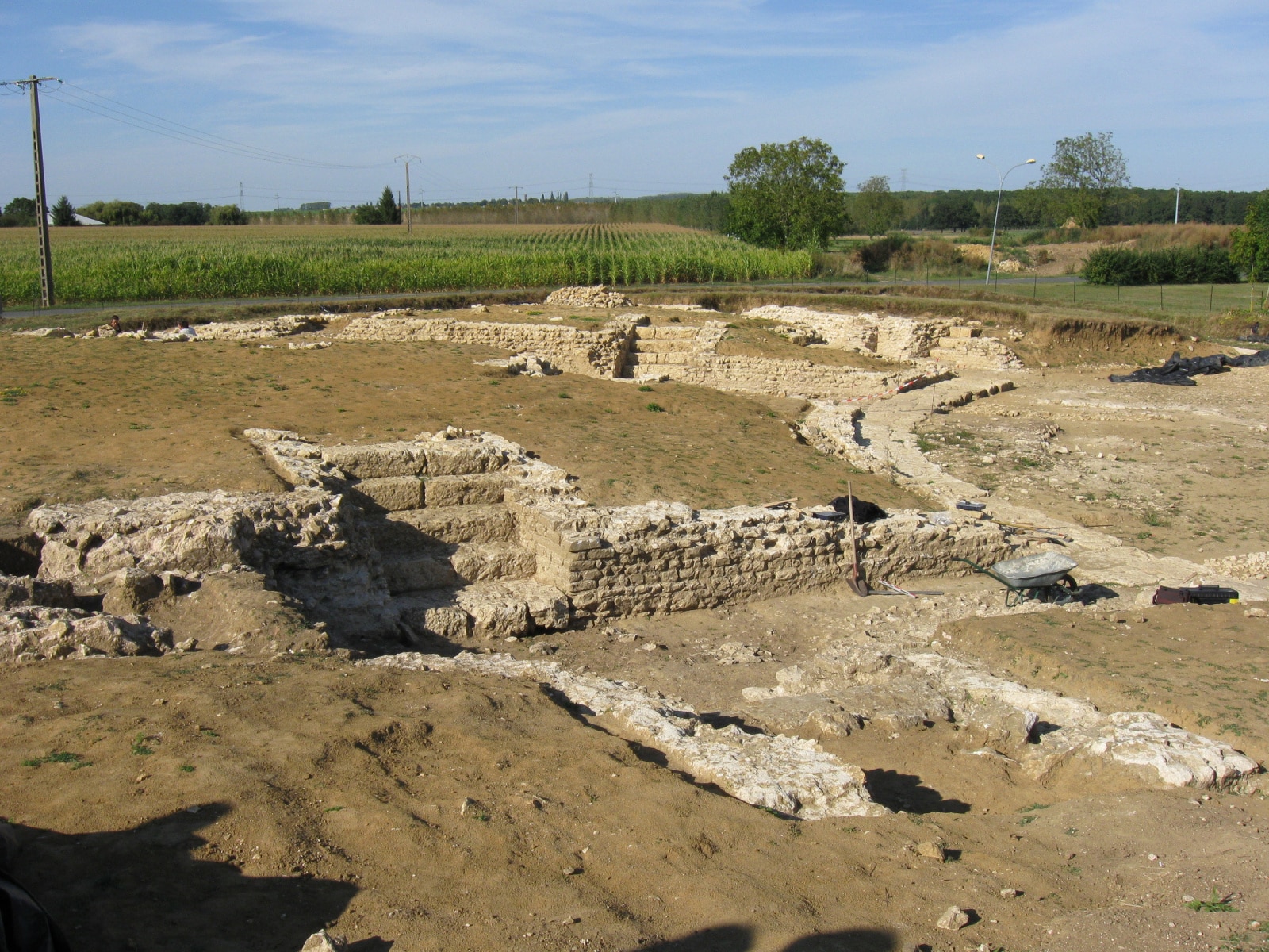 , En Seine-et-Marne, ce site arch&eacute;ologique d&eacute;voile les vestiges d&rsquo;un th&eacute;&acirc;tre antique et vous pouvez participer aux fouilles