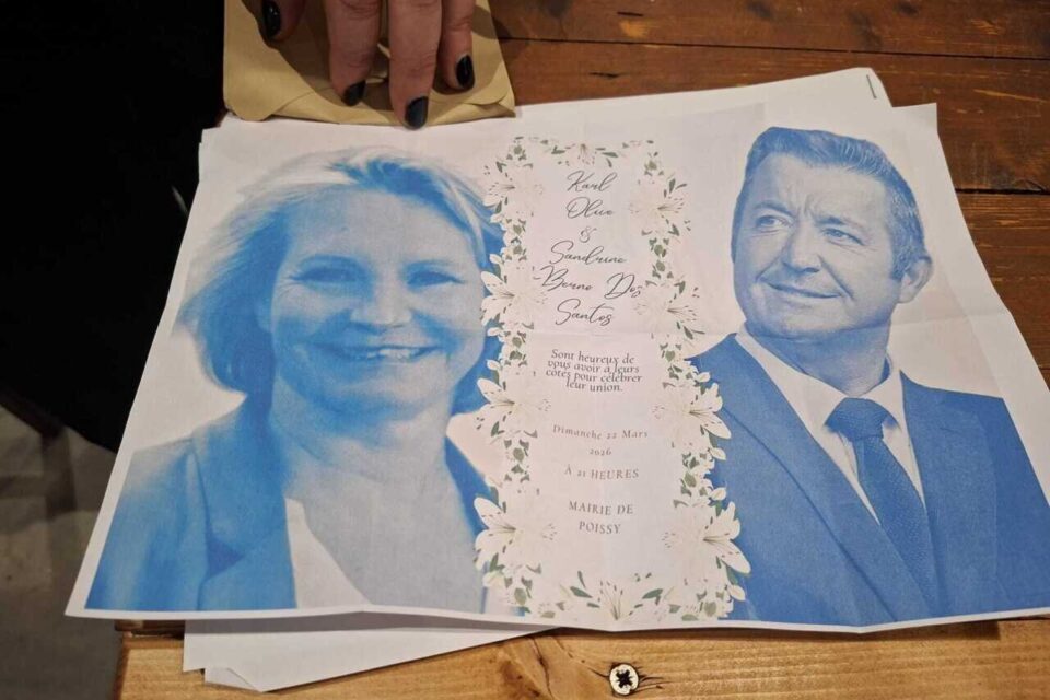 Poissy (Yvelines) - un &eacute;lecteur a voulu marier les deux candidats, Karl Olive et Sandrine Berno Dos Santos.