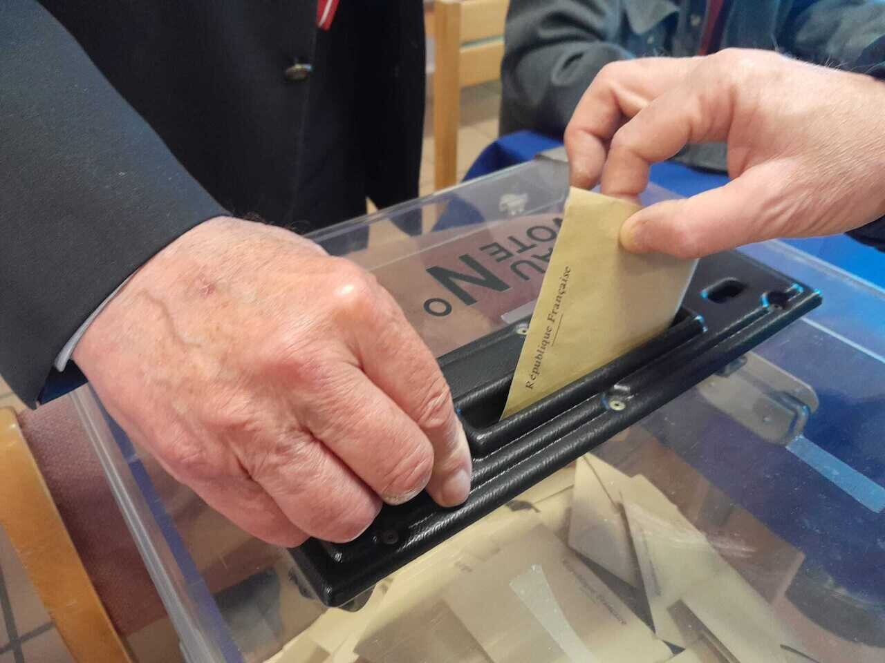 , Municipales 2026 : que signifie ce taux de participation en chute libre &agrave; midi dans les Yvelines ?