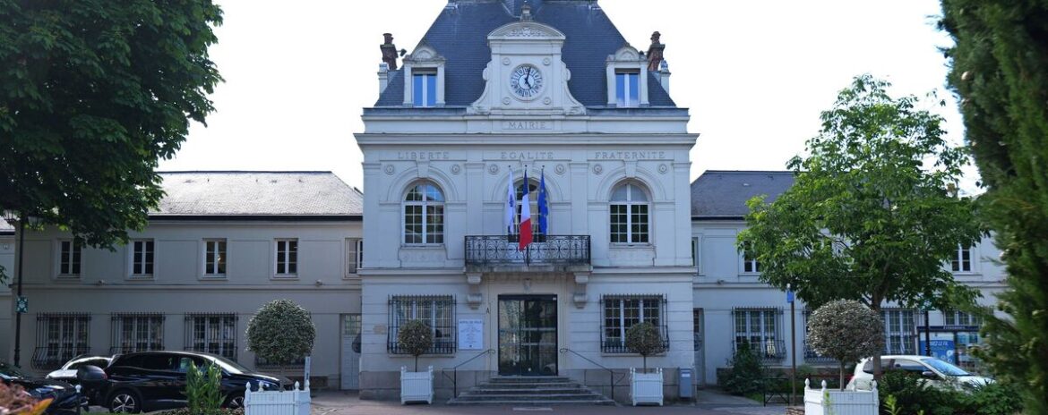 , Bry-sur-Marne : 18 mois de prison pour avoir menacé le maire et son adjoint et harcelé un commissaire de police