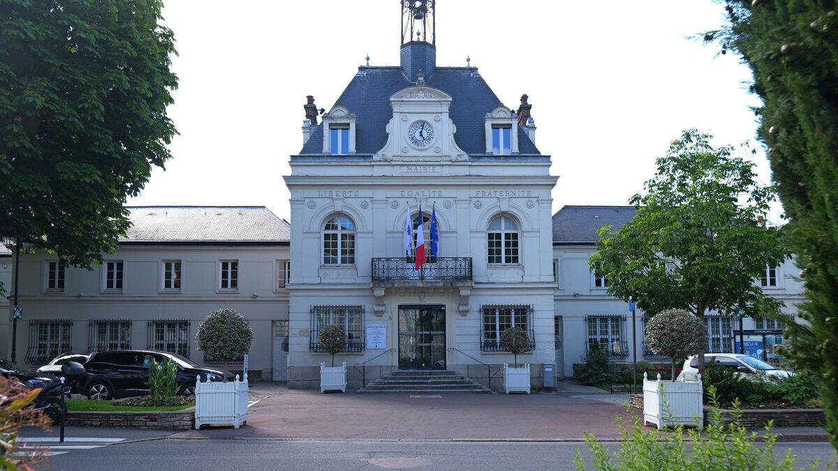 , Bry-sur-Marne : 18 mois de prison pour avoir menacé le maire et son adjoint et harcelé un commissaire de police