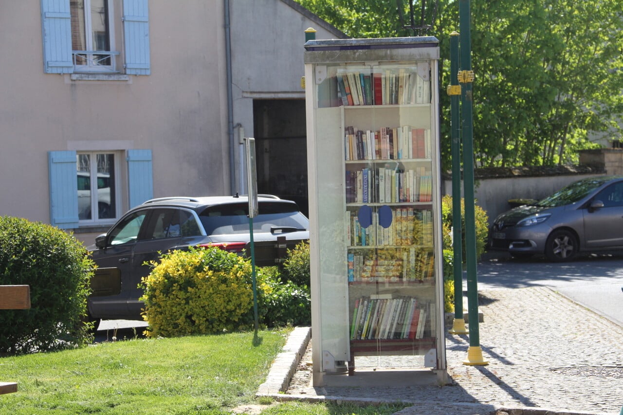 , Seine-et-Marne : r&eacute;organis&eacute;e, la bo&icirc;te &agrave; livres de Rebais attend ses lecteurs