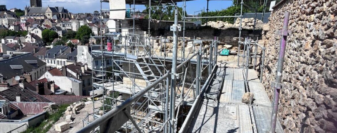 , Val-d&rsquo;Oise : La restauration des remparts de Pontoise, un chantier d&rsquo;1,3 million d&rsquo;euros