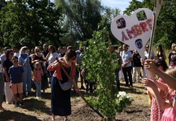 , Val-d’Oise: hommage aux victimes d’un féminicide et d’un double meurtre d’enfants