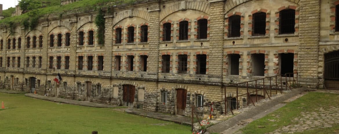 , Ce fort de 43 hectares dans le Val-d’Oise est l’un des mieux conservés de France