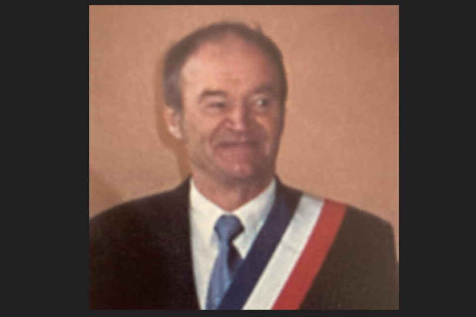 Michel Boulland en 2005. Il avait été élu maire de Guerville (Yvelines) quatre ans auparavant.