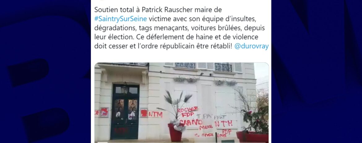 , Essonne: une mairie recouverte de tags, Valérie Pécresse condamne « un déferlement de haine »